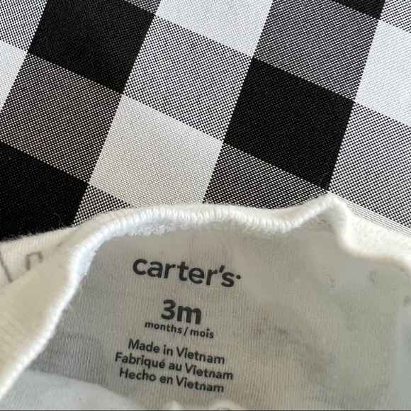 Carter’s sleeper footie pajamas - Picture 4 of 4